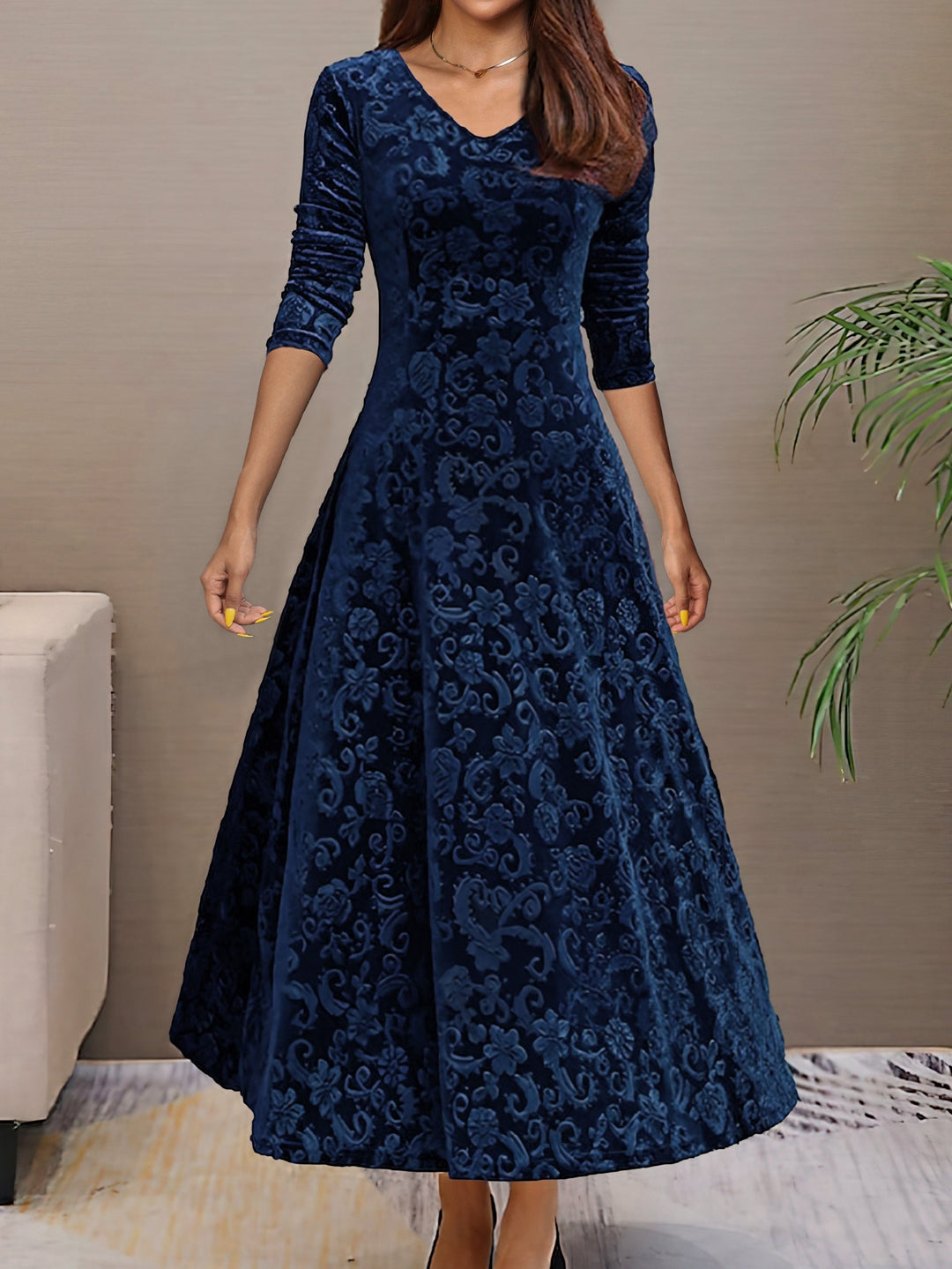 Aneta | Sukienka Elegancji Aksamitnej na Wakacje
